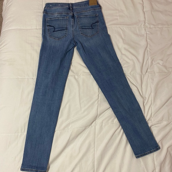 American Eagle Super Stretch Mid Rise Jeans Size 4 - Picture 5 of 8